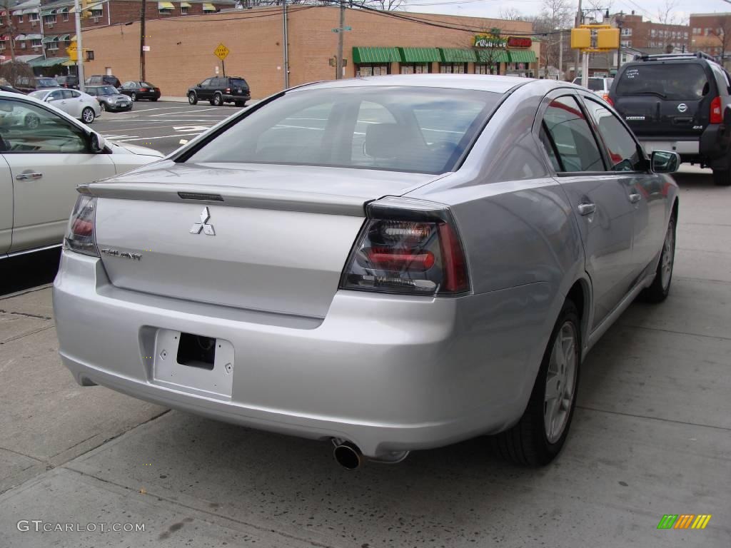 2007 Galant SE - Liquid Silver Metallic / Black photo #5