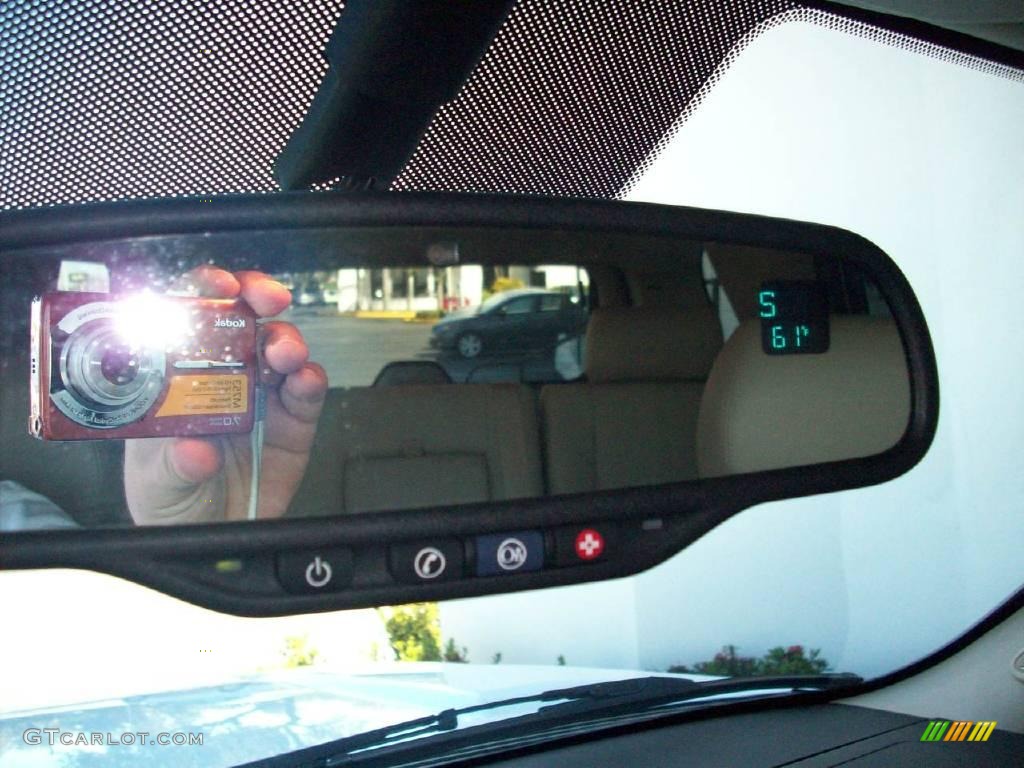 2007 Tahoe LT - Summit White / Light Cashmere/Ebony photo #12