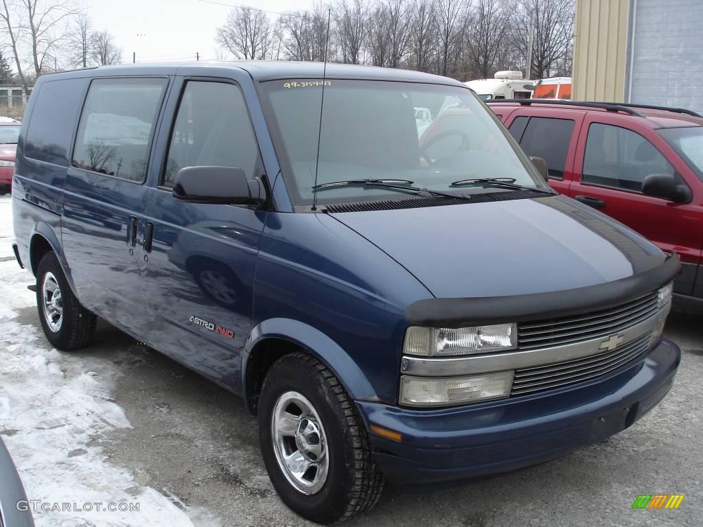 1999 Astro Cargo Van - Medium Cadet Blue Metallic / Blue photo #3