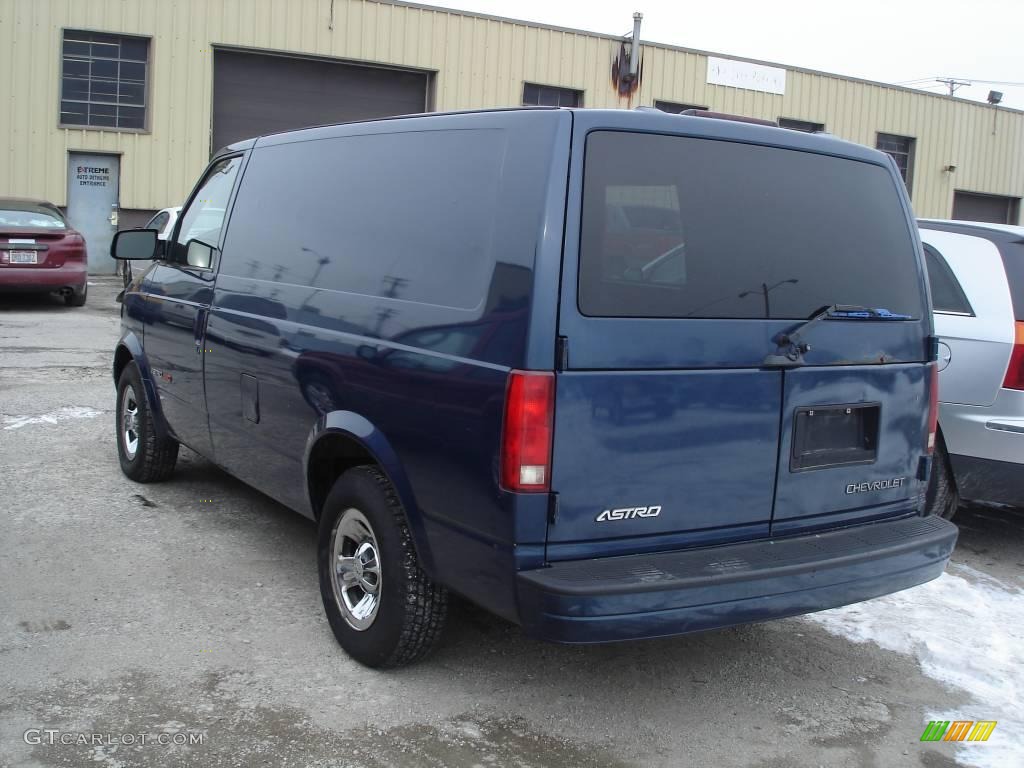 1999 Astro Cargo Van - Medium Cadet Blue Metallic / Blue photo #4