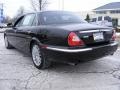 Ebony Black - XJ XJ8 L Photo No. 3