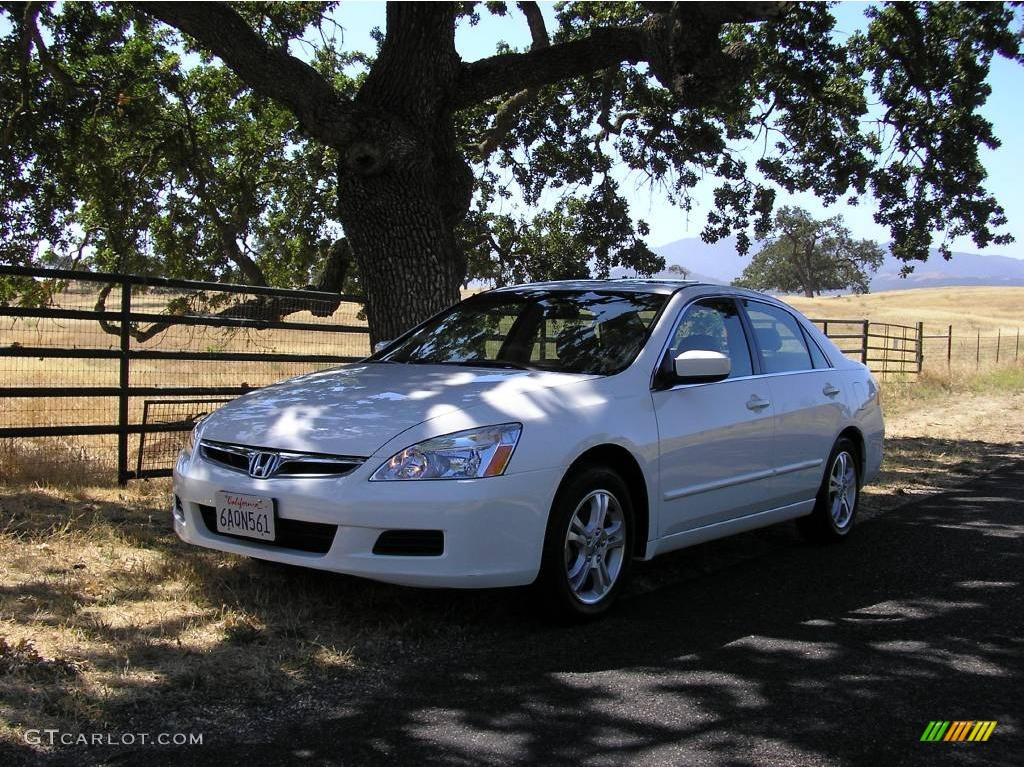 2007 Accord EX Sedan - Taffeta White / Ivory photo #8