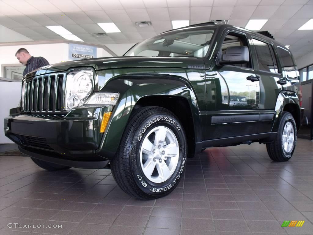 Natural Green Pearl Jeep Liberty