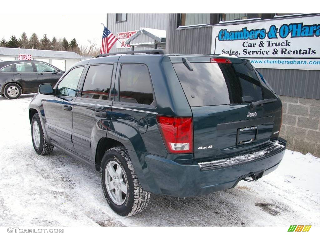 2005 Grand Cherokee Laredo 4x4 - Deep Beryl Green Pearl / Medium Slate Gray photo #9