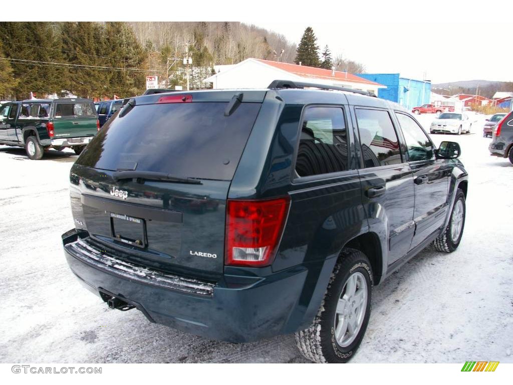 2005 Grand Cherokee Laredo 4x4 - Deep Beryl Green Pearl / Medium Slate Gray photo #11