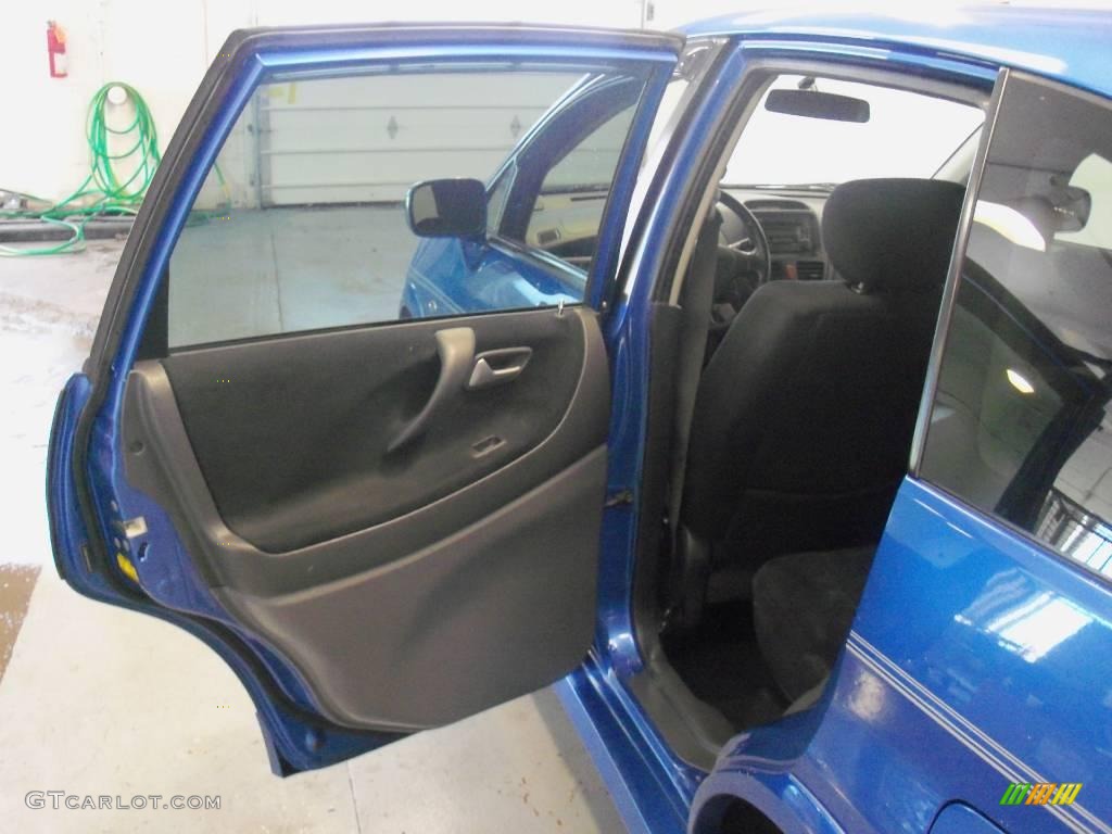 2004 Aerio SX AWD Sport Wagon - Cosmic Blue Metallic / Black photo #15