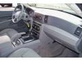 Black - Grand Cherokee Laredo 4x4 Photo No. 21
