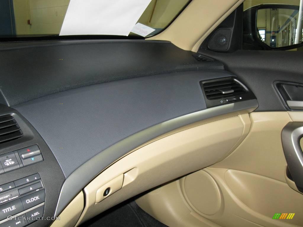 2009 Accord EX-L V6 Coupe - Taffeta White / Ivory photo #18