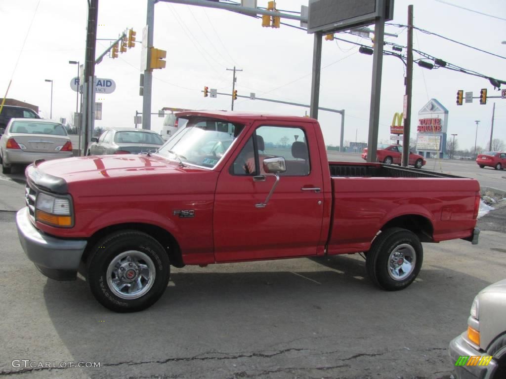 1993 F150 XL Regular Cab - Red / Red photo #12