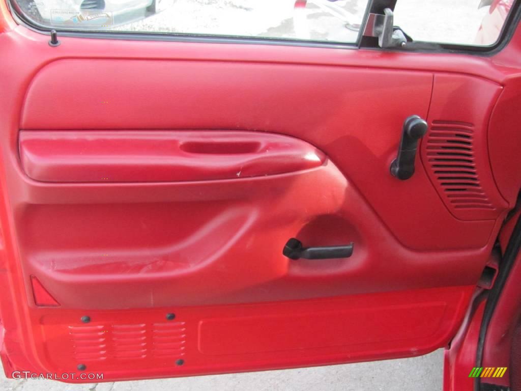 1993 F150 XL Regular Cab - Red / Red photo #14