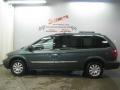 Onyx Green Pearlcoat 2004 Chrysler Town & Country Touring