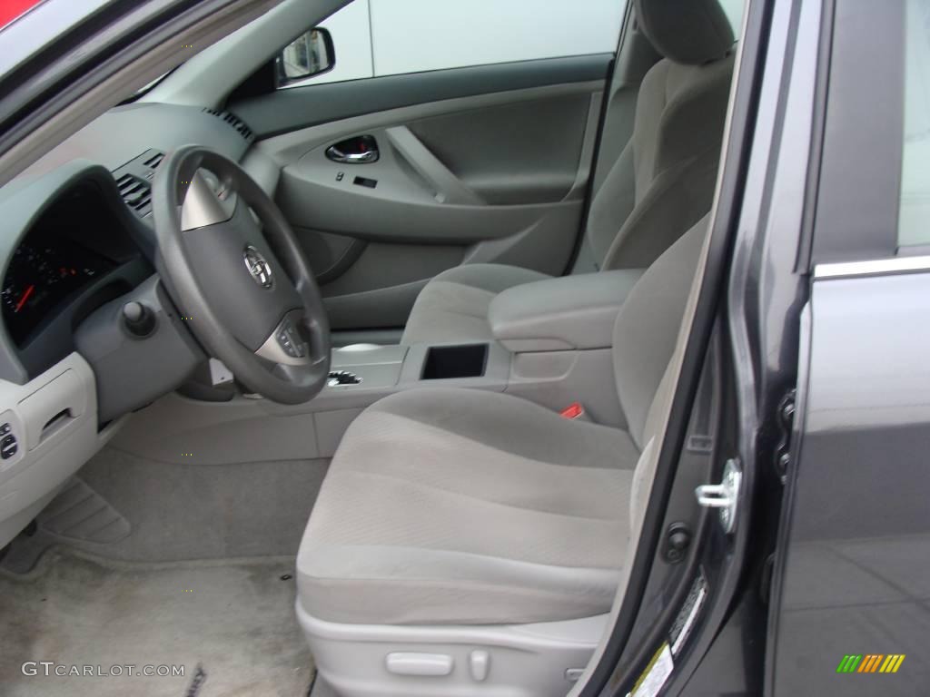 2007 Camry LE V6 - Magnetic Gray Metallic / Dark Charcoal photo #11