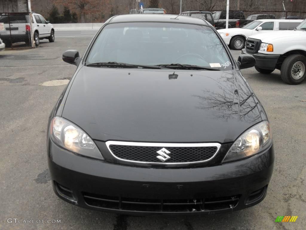 Fantasy Black Metallic Suzuki Reno