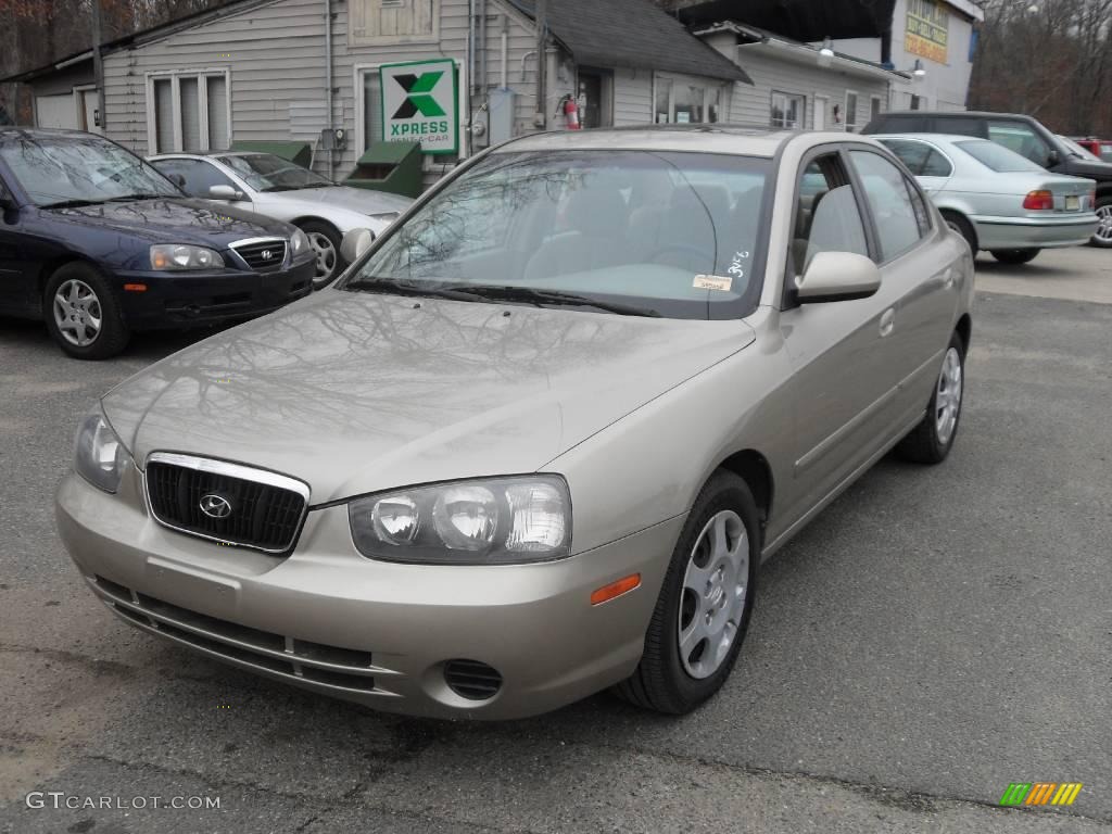 2002 Elantra GLS Sedan - Champagne Beige / Beige photo #2