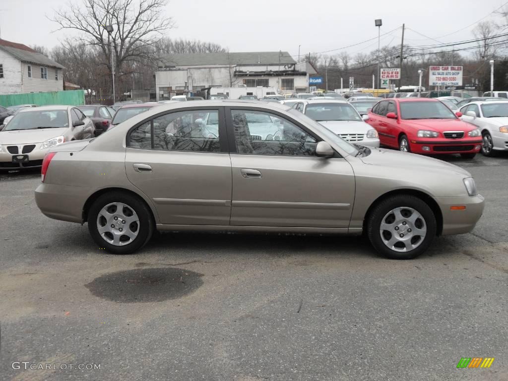 2002 Elantra GLS Sedan - Champagne Beige / Beige photo #4