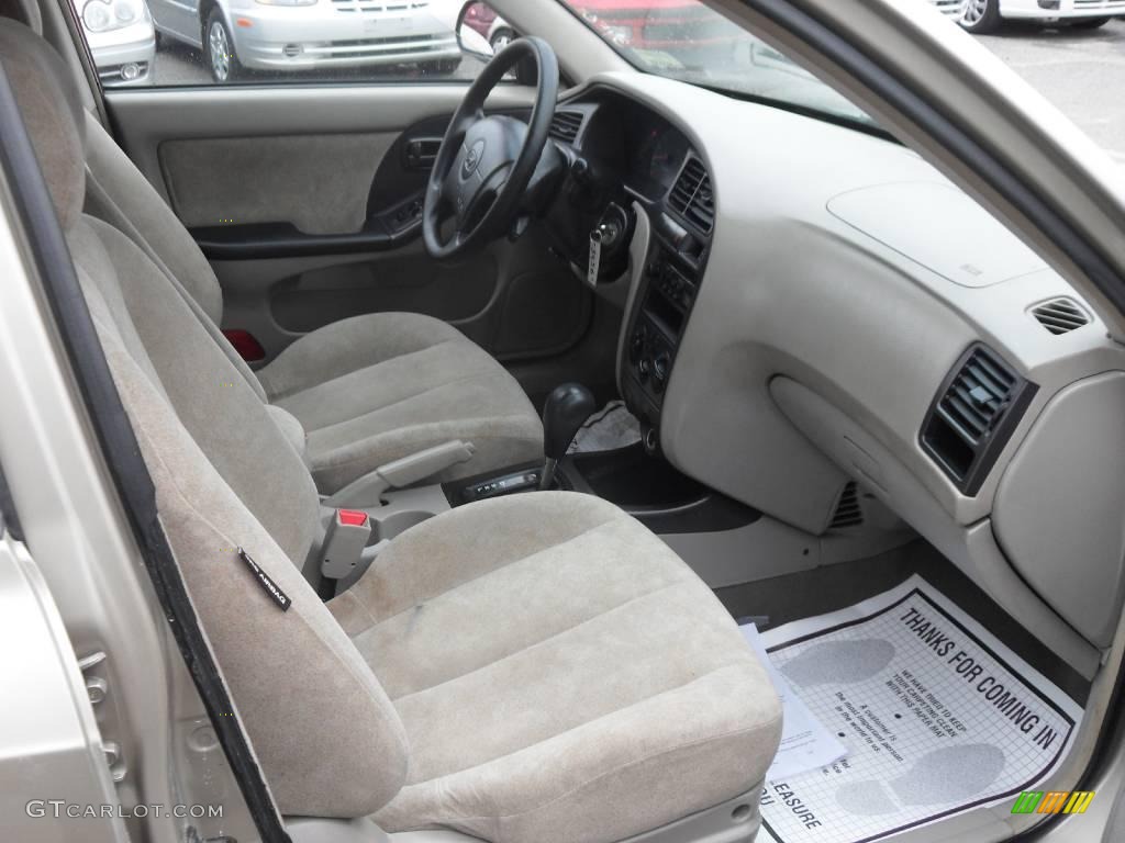 2002 Elantra GLS Sedan - Champagne Beige / Beige photo #10