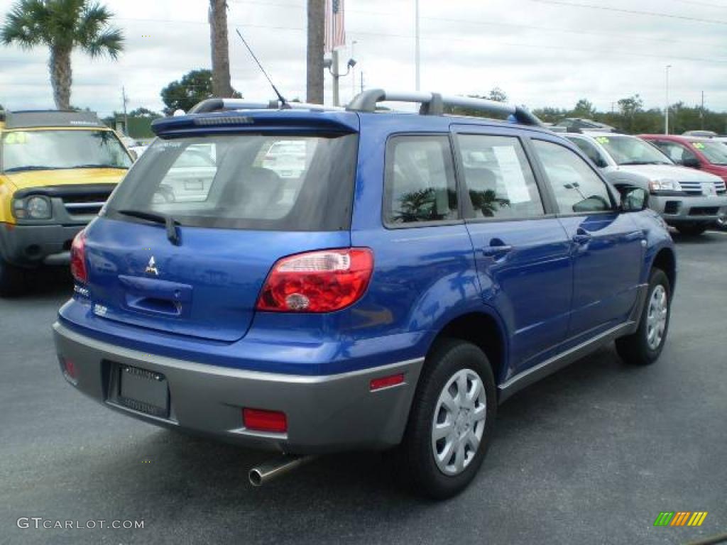 2006 Outlander LS - Electric Blue Pearl / Charcoal photo #5