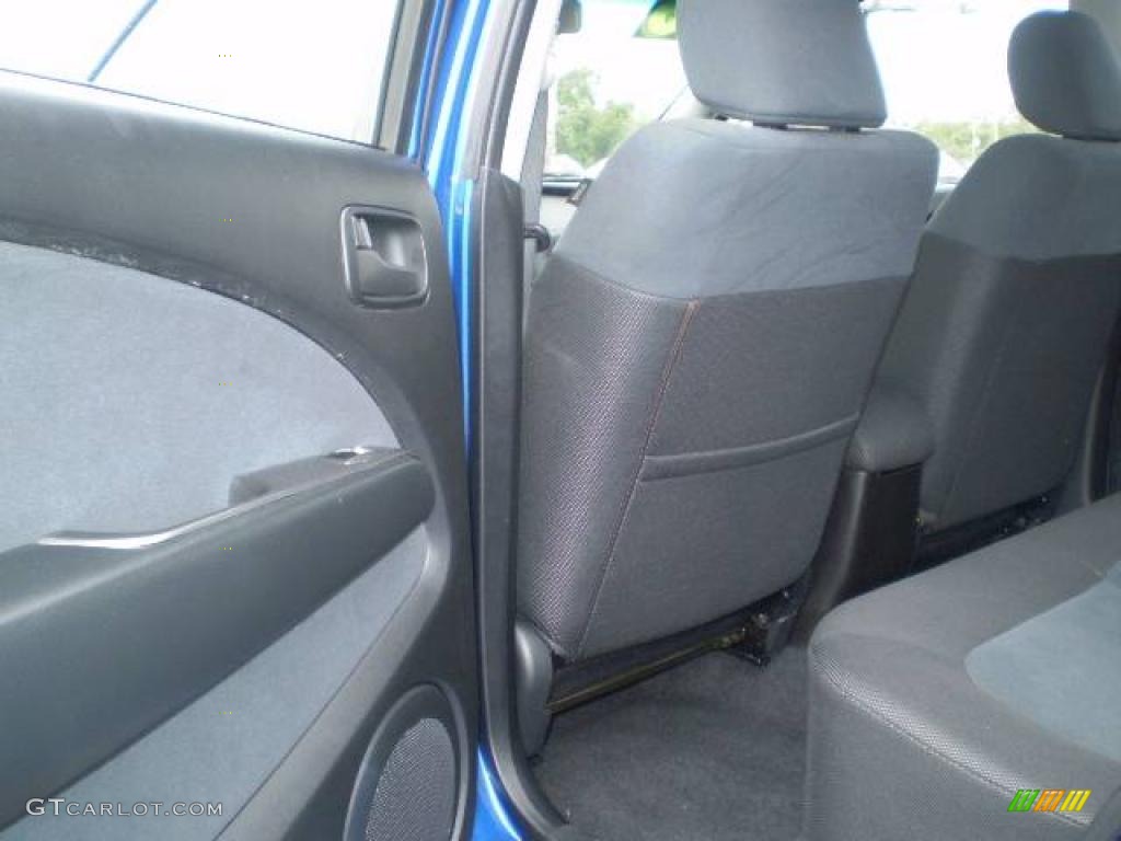 2006 Outlander LS - Electric Blue Pearl / Charcoal photo #18