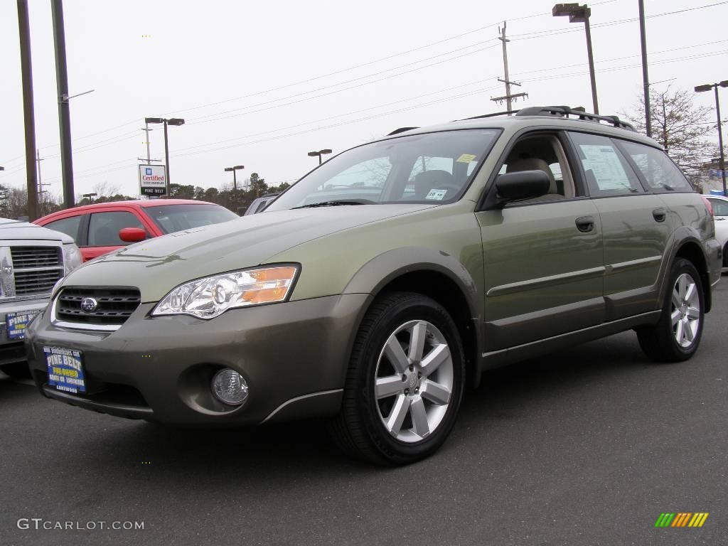 2007 Outback 2.5i Wagon - Willow Green Opal / Taupe Leather photo #1