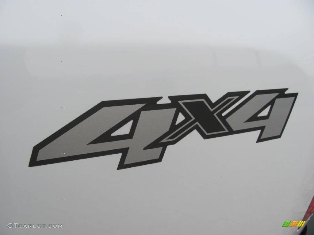 2008 Silverado 3500HD LT Extended Cab 4x4 - Summit White / Ebony photo #13