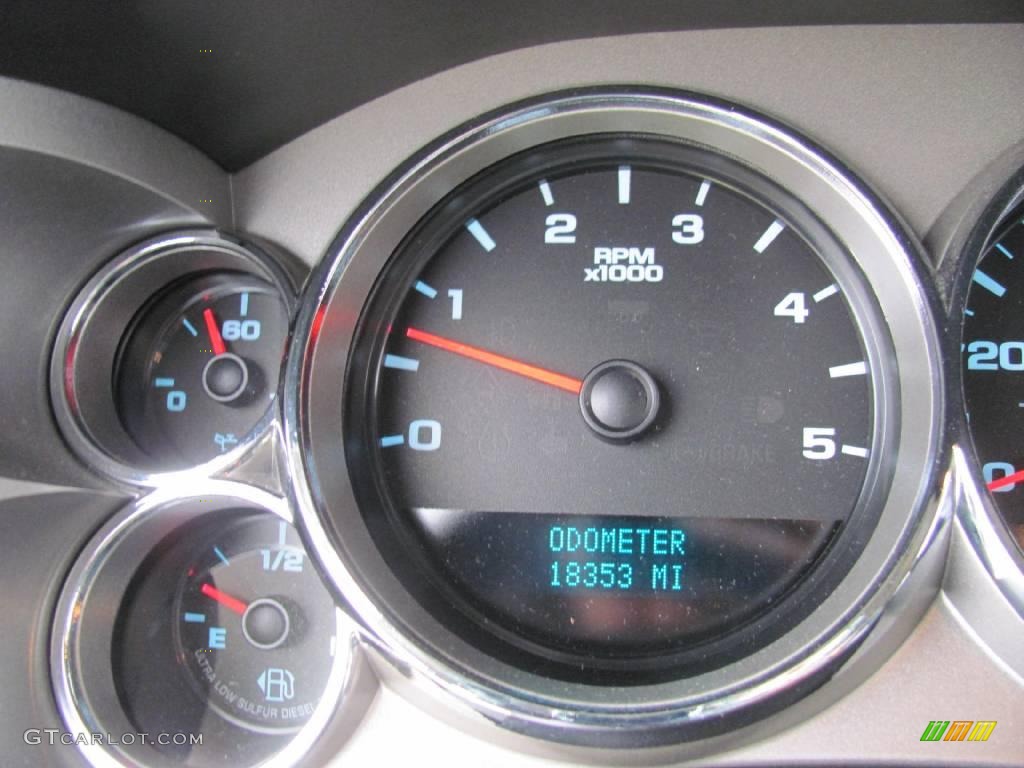 2008 Silverado 3500HD LT Extended Cab 4x4 - Summit White / Ebony photo #45