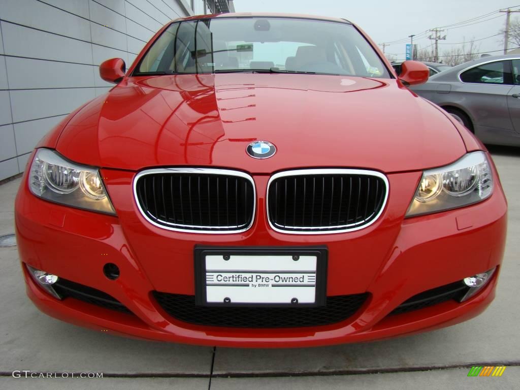2009 3 Series 328xi Sedan - Crimson Red / Beige photo #2