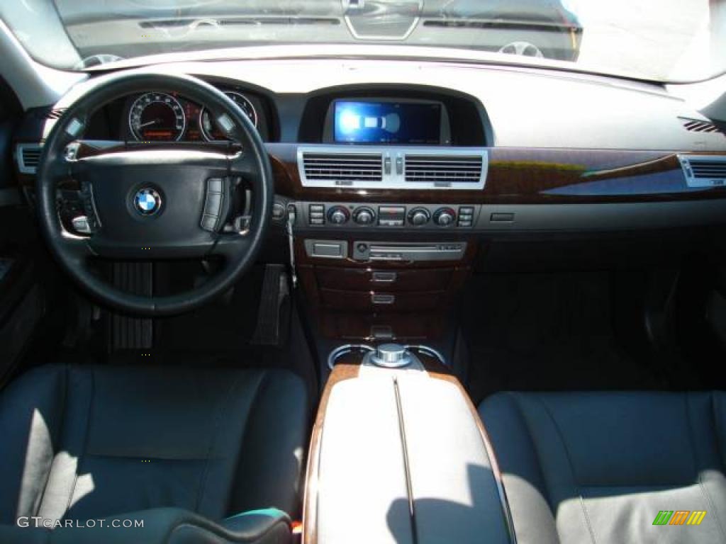 2006 7 Series 750i Sedan - Titanium Silver Metallic / Black/Black photo #10
