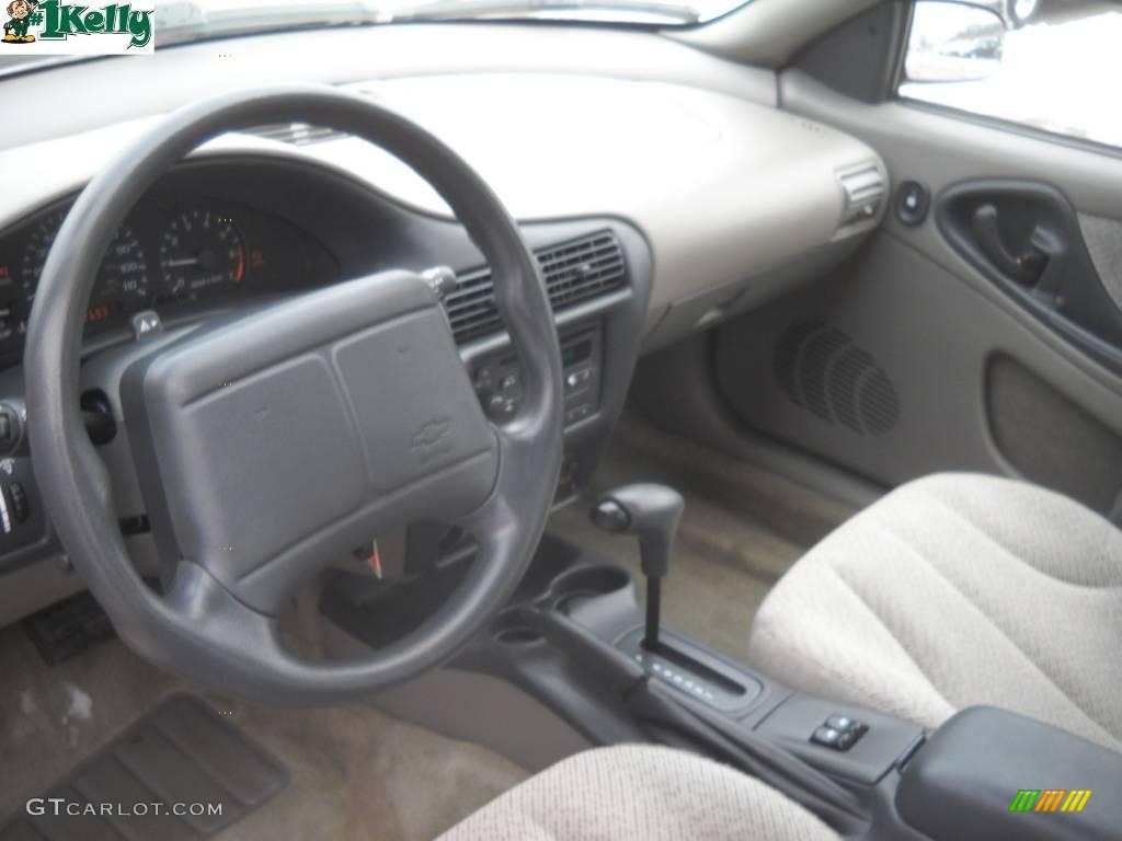 2001 Cavalier Z24 Coupe - Bright Red / Medium Gray photo #9