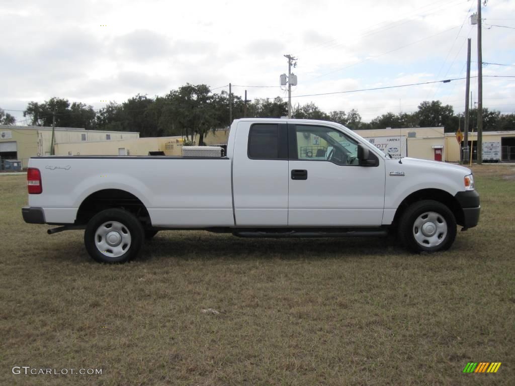 2006 F150 XL SuperCab 4x4 - Oxford White / Medium Flint photo #8