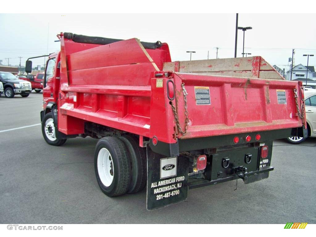2007 LCF Truck L45 Commercial Dump Truck - Red / Medium Graphite photo #8