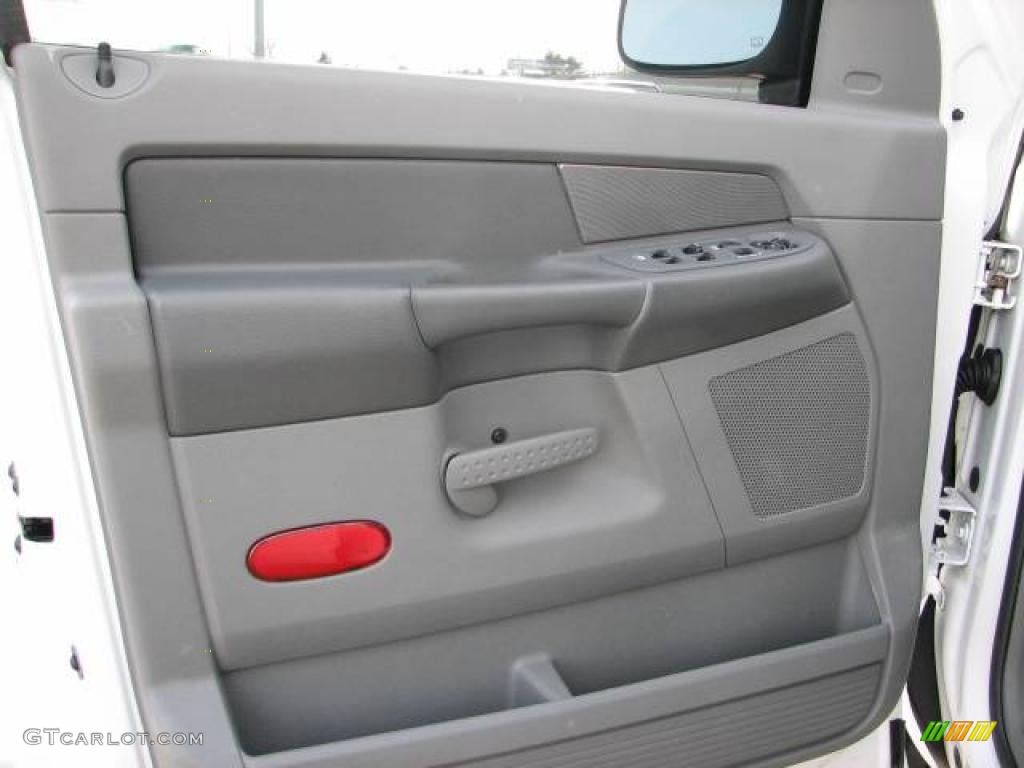 2006 Ram 1500 Sport Quad Cab 4x4 - Bright White / Medium Slate Gray photo #9