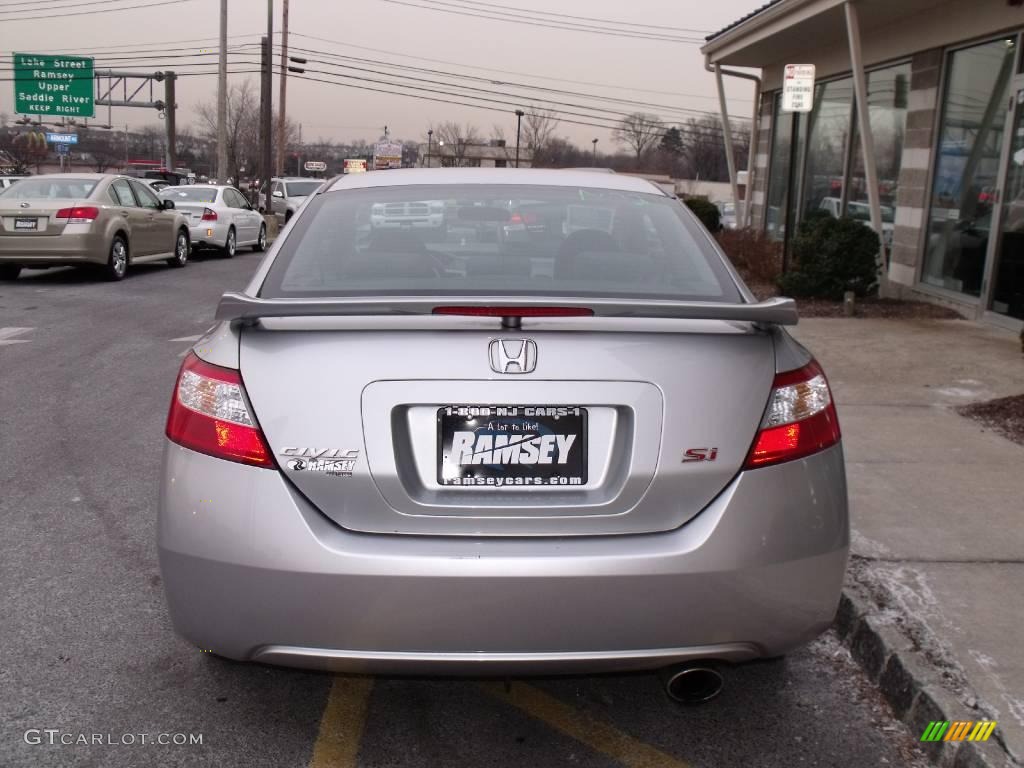2006 Civic Si Coupe - Alabaster Silver Metallic / Black photo #4
