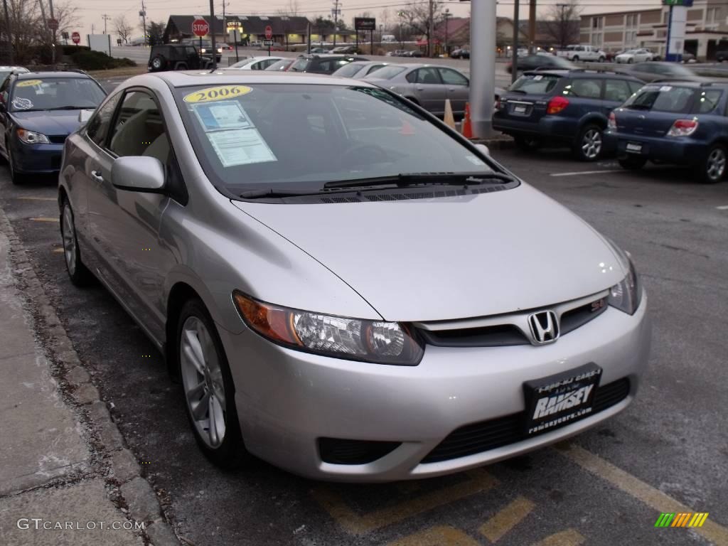 2006 Civic Si Coupe - Alabaster Silver Metallic / Black photo #8