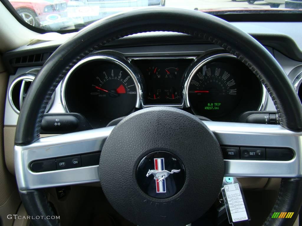 2006 Mustang GT Premium Coupe - Torch Red / Light Parchment photo #16