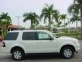 2009 White Suede Ford Explorer XLT 4x4  photo #2
