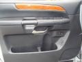 Silver Indulgence - QX 56 4WD Photo No. 10
