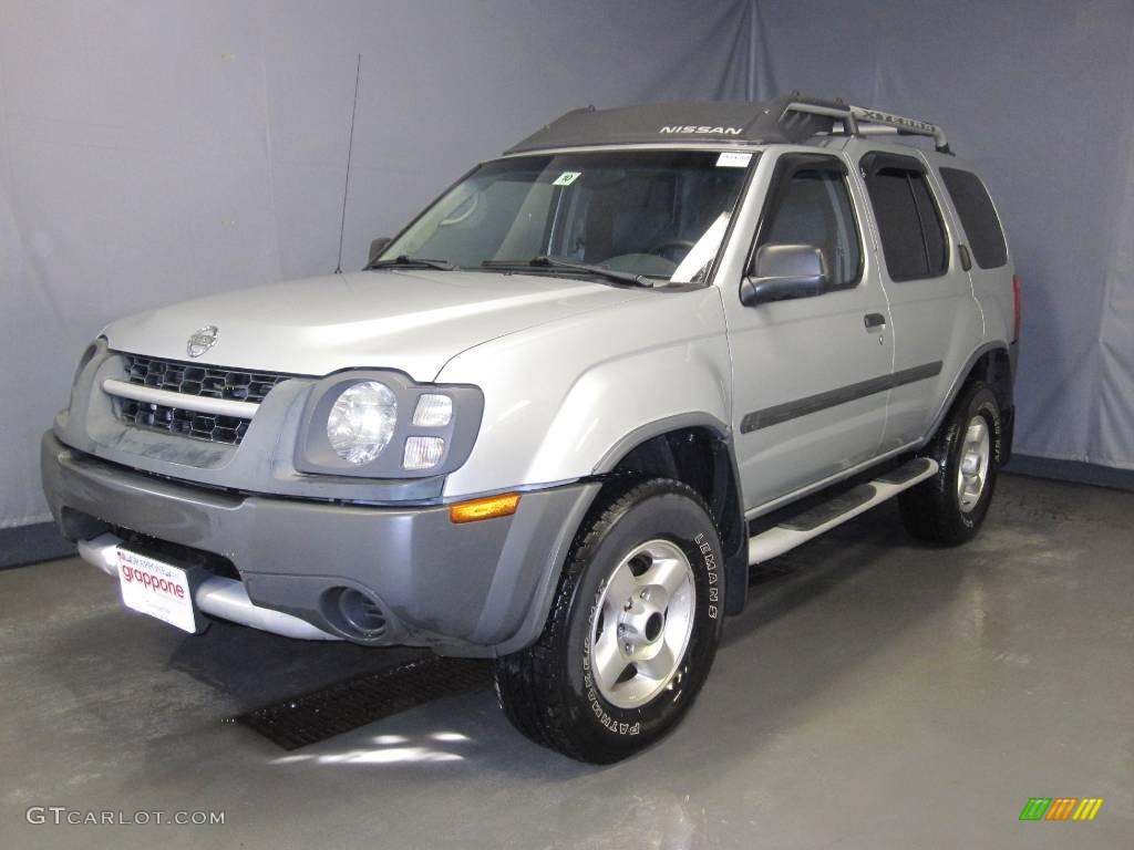 2003 Xterra XE V6 4x4 - Silver Ice Metallic / Gray photo #1