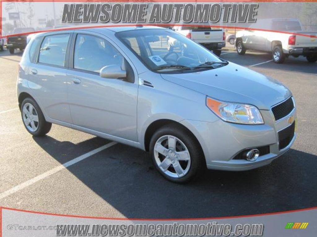 Cosmic Silver Chevrolet Aveo