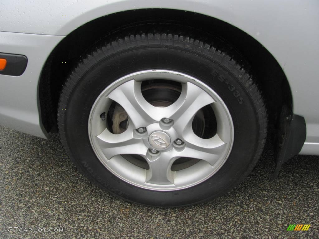 2004 Elantra GT Hatchback - Sterling Silver / Dark Gray photo #4