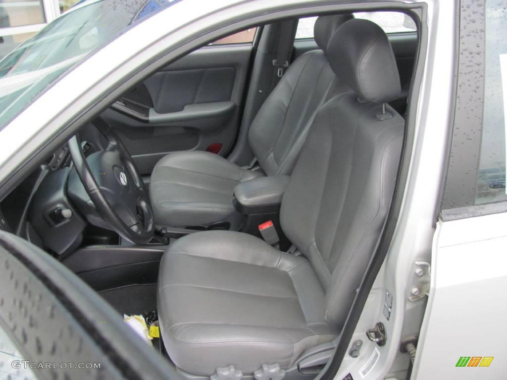 2004 Elantra GT Hatchback - Sterling Silver / Dark Gray photo #16
