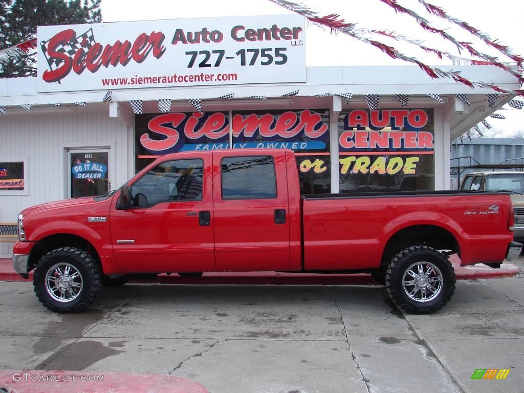 2006 F350 Super Duty XLT Crew Cab 4x4 - Red Clearcoat / Medium Flint photo #1