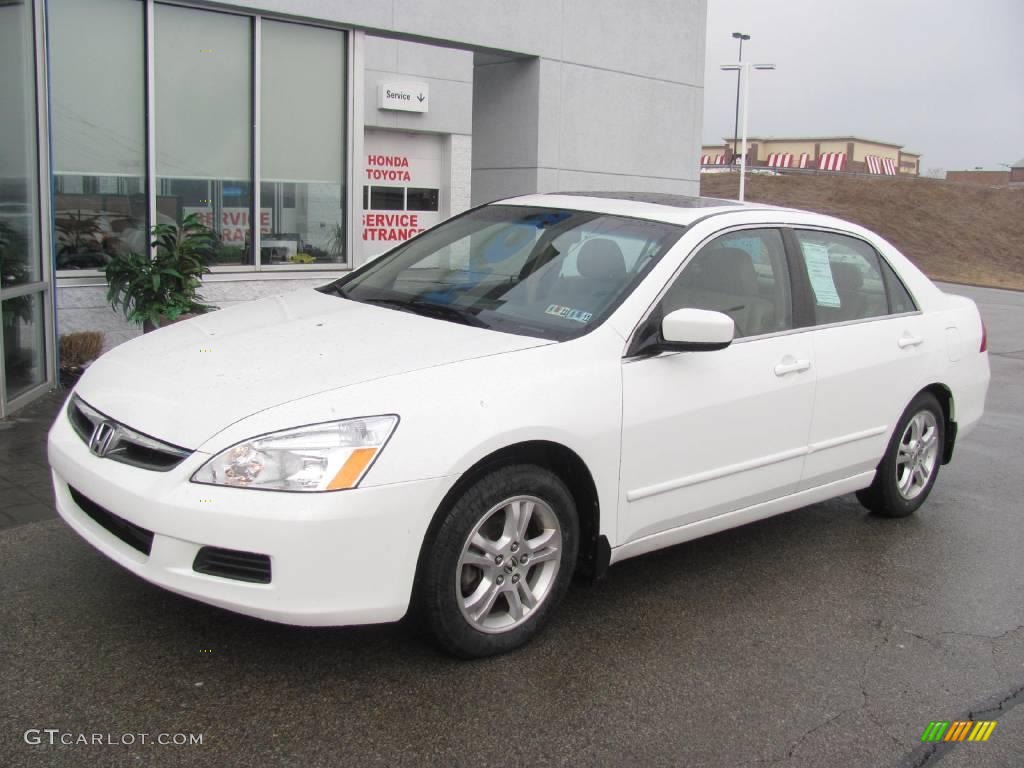2007 Accord EX-L Sedan - Taffeta White / Ivory photo #2