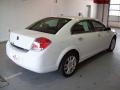 2009 Polar White Saturn Aura XR  photo #6