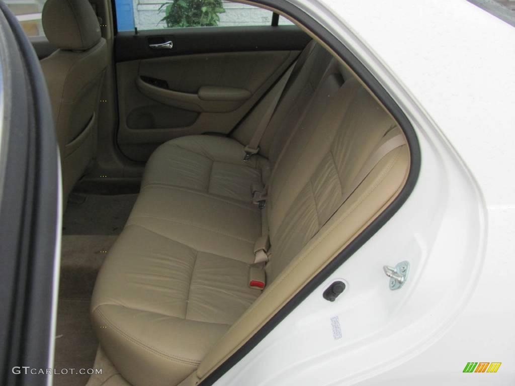 2007 Accord EX-L Sedan - Taffeta White / Ivory photo #10