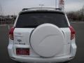 Super White - RAV4 4WD Photo No. 3