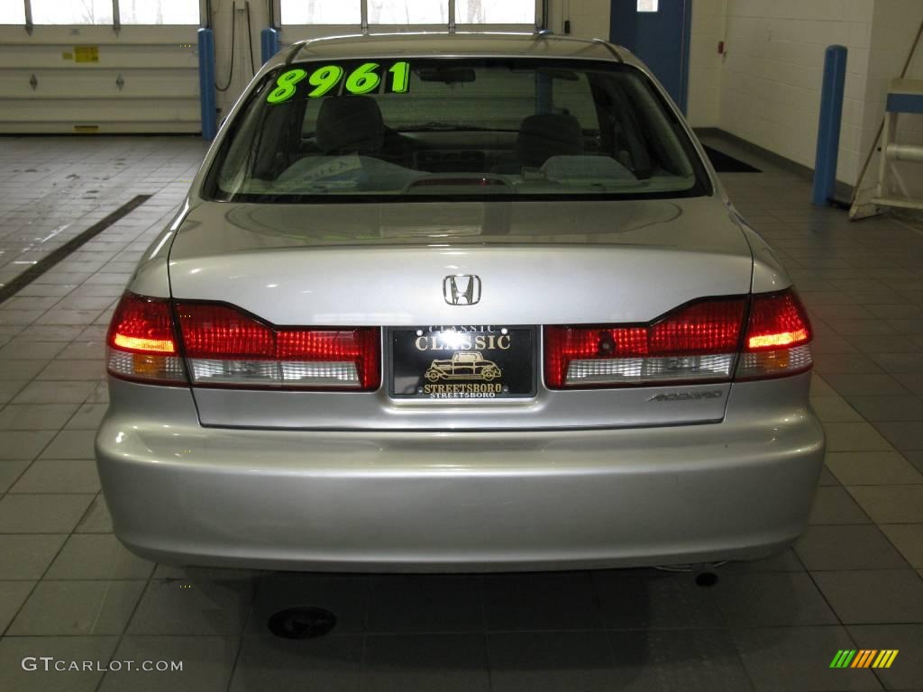 2002 Accord SE Sedan - Satin Silver Metallic / Quartz Gray photo #6