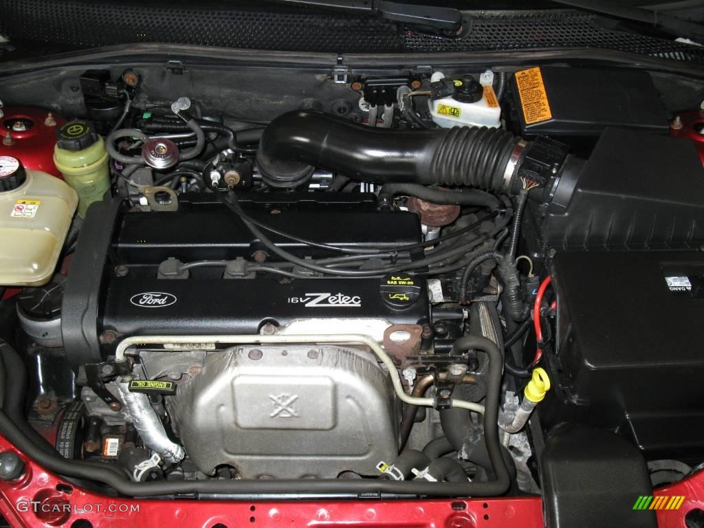 2003 Focus ZX5 Hatchback - Sangria Red Metallic / Medium Graphite photo #25