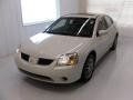 2004 Dover White Pearl Mitsubishi Galant ES  photo #1