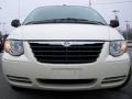 2007 Cool Vanilla White Chrysler Town & Country Touring  photo #2