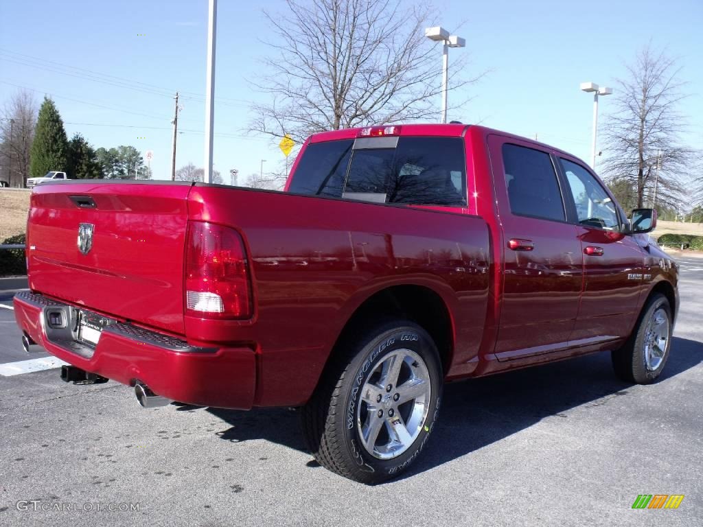 2010 Ram 1500 SLT Crew Cab - Inferno Red Crystal Pearl / Dark Slate/Medium Graystone photo #3